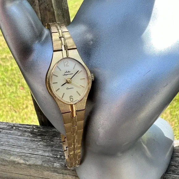 Jules Jurgensen | Accessories | Vintage Jules Jrgensen Gold 